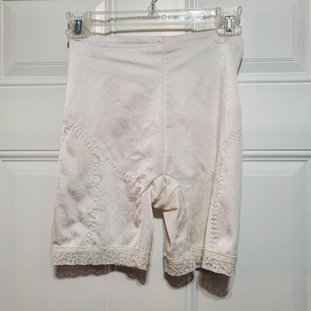 Jaclyn Smith Shapewear Thigh Slimmer size L